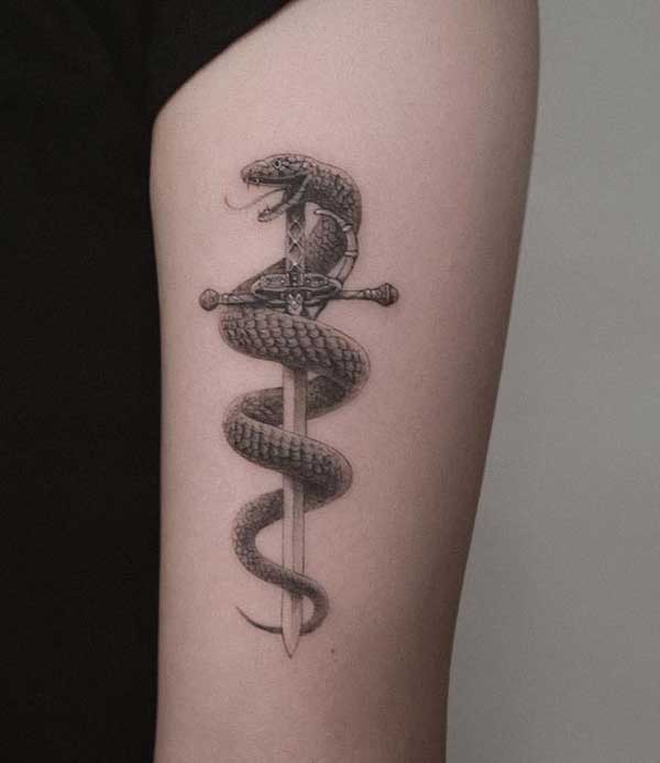 ideias de tatuagem de serpente