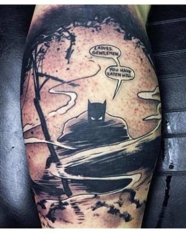tatuagem Batman grande na perna