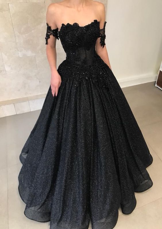 vestido rodado preto com brilho para noiva