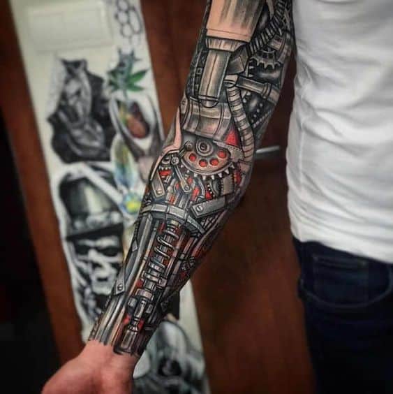 tatuagem grande no braço