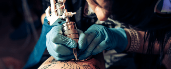 Higiene é fundamental para obter sucesso na tattoo e até mesmo previnir ou amenizar sintomas como a tatuagem coçando