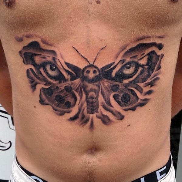Tatuagem de Mariposa realista