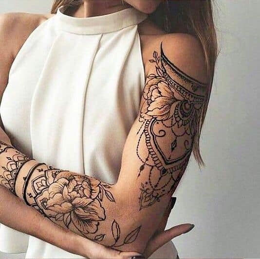 tatuagem feminina no braço 18