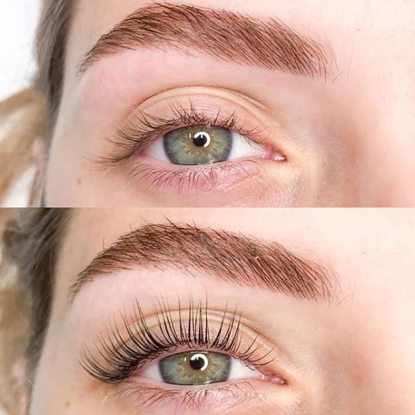  antes e depois de lash lifting em cílios claros