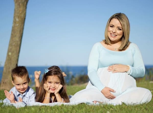 Flávia Calina e filhos