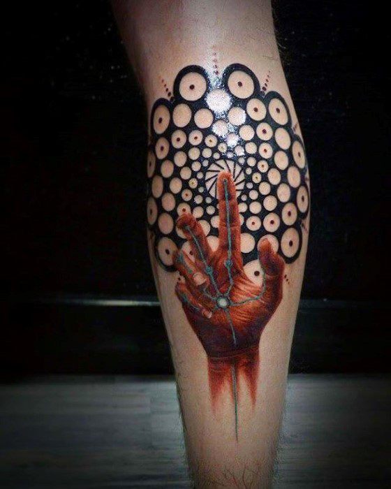 tatuagem psicodélica na perna 1