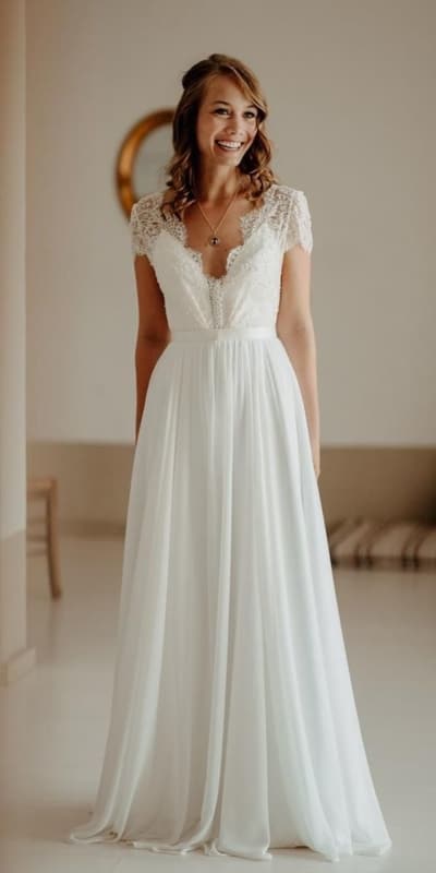 vestido de noiva romântico com manga curta