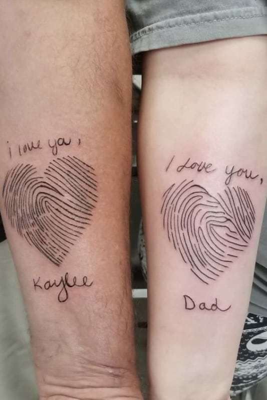 tatuagem compatilhada entre pai e filha