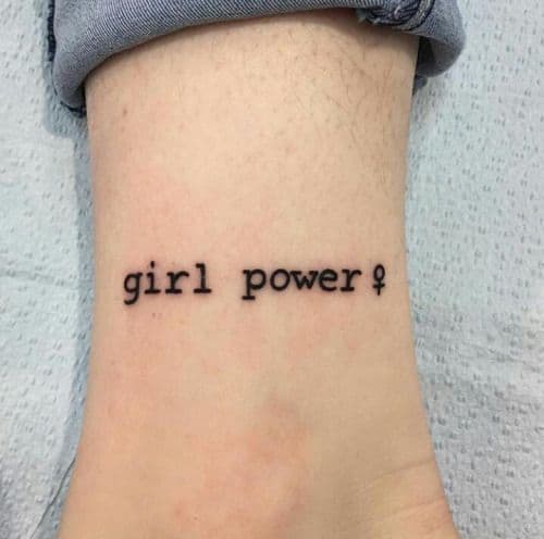 pequena tatoo girl power