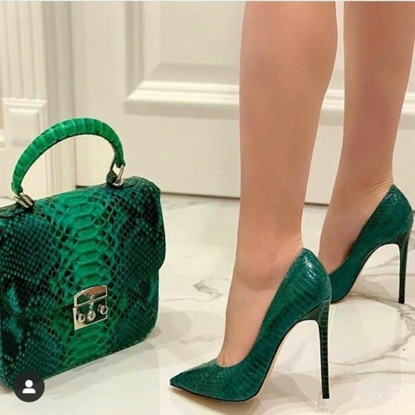 Sapato verde esmeralda 82