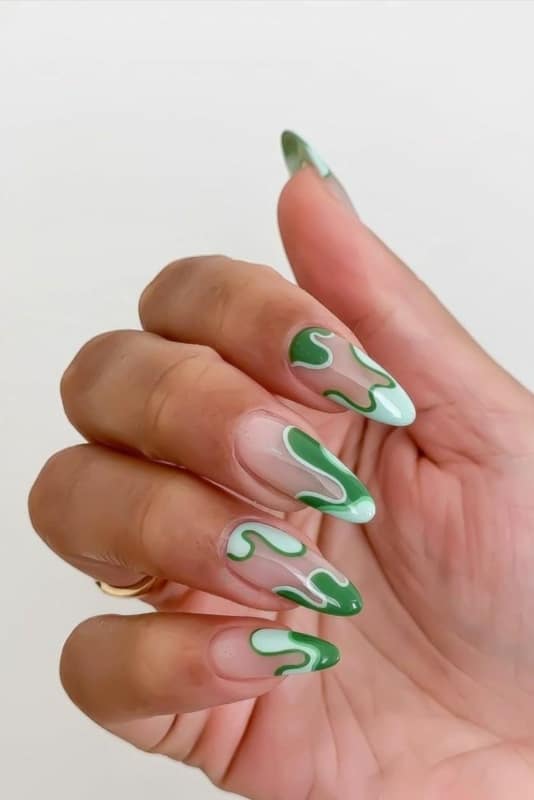 Nails green 04