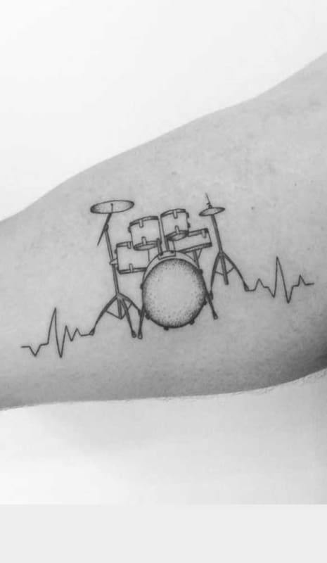 tatuagem batimentos cardiacos musica