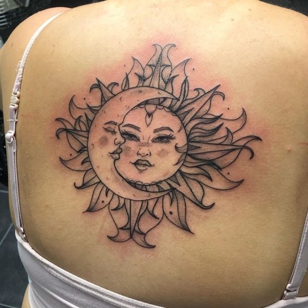Sol e Lua tattoo