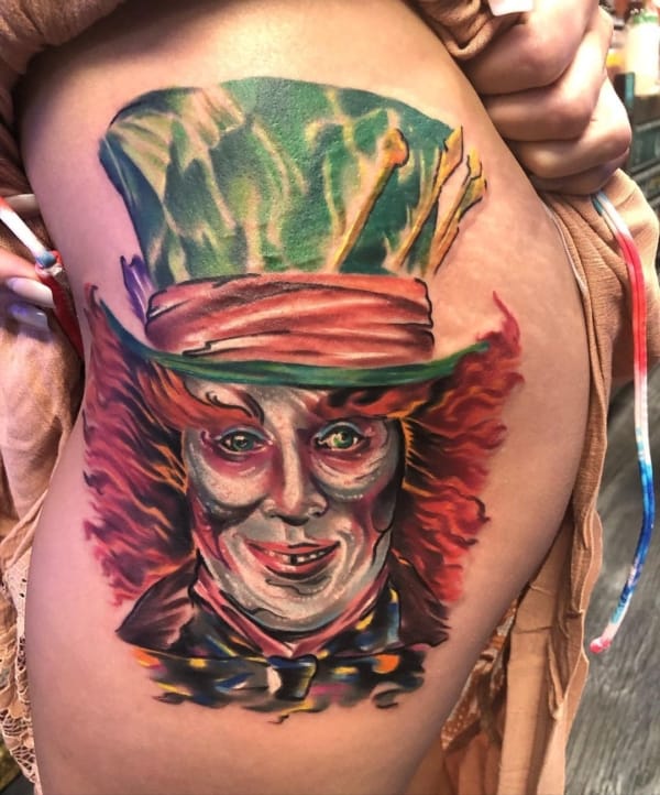 Tattoo Mad Hatter na costela