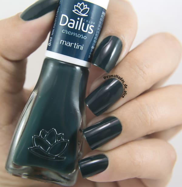 37 esmalte verde escuro Dailus