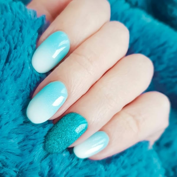 ombre nails designs blue white glitter