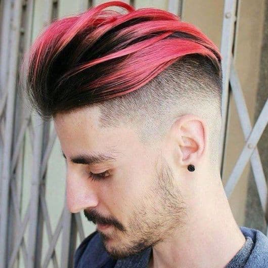 mecha vermelha no cabelo masculino2