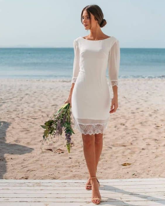Vestido de noiva para casamento na praia corto com manga 7 oitavos