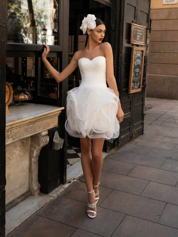 40 noiva com vestido curto e moderno Pinterest