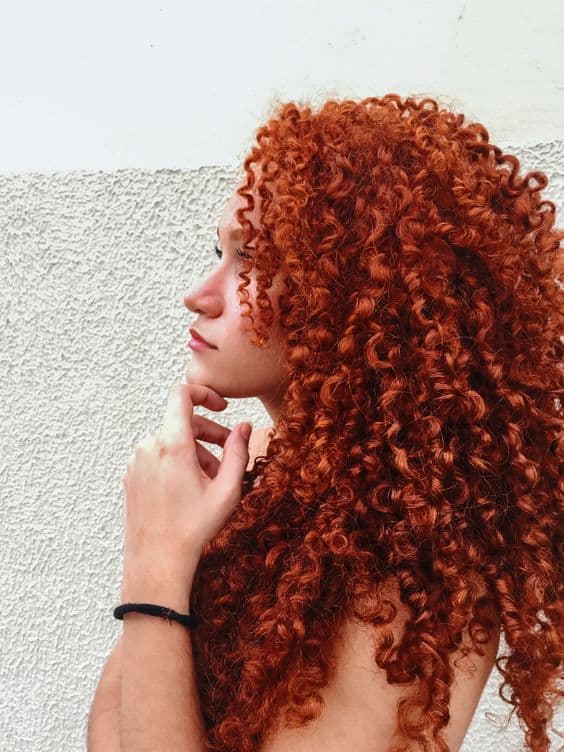 18 cabelo cacheado longo avermelhado Pinterest