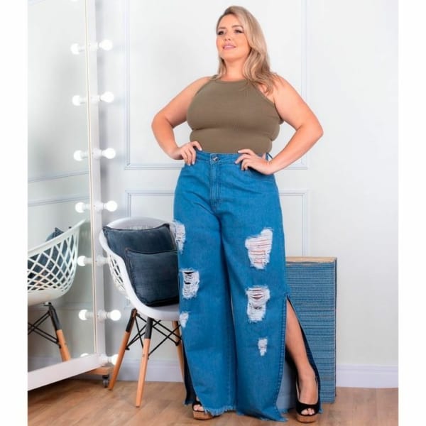 Calca jeans pantalona plus size com fenda Fonte Pinterest