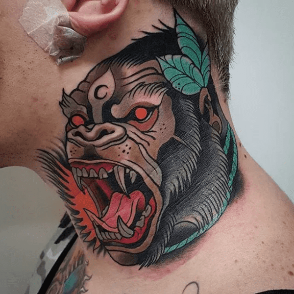 Tatuagem de Gorila pescoco