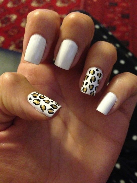 11 unhas brancas com nail art animal print Pinterest