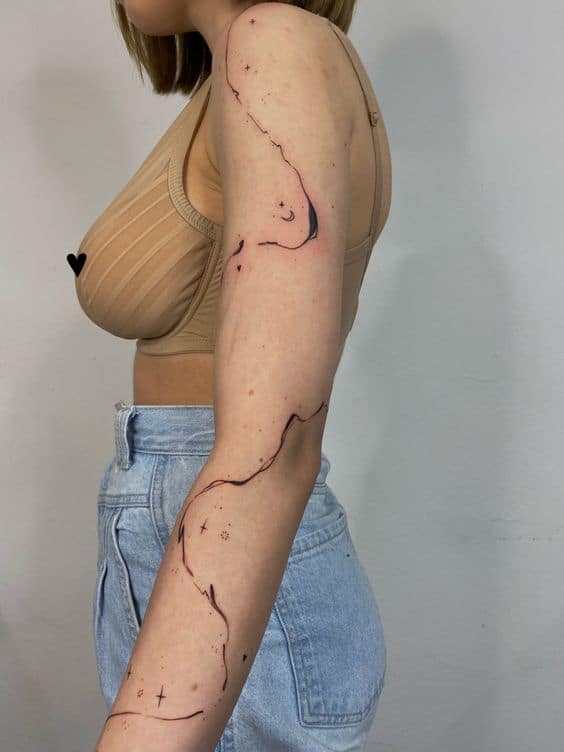 tattoo abstrata feminina