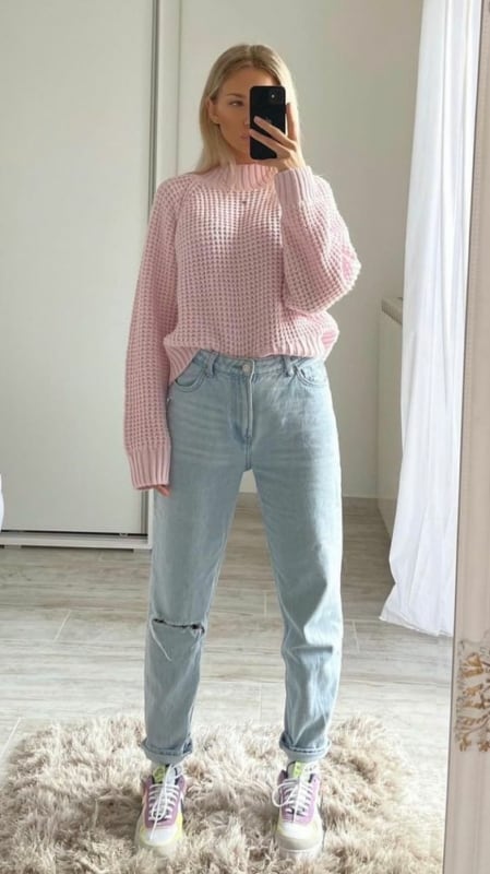 20 look com blusa de trico rosa claro Pinterest