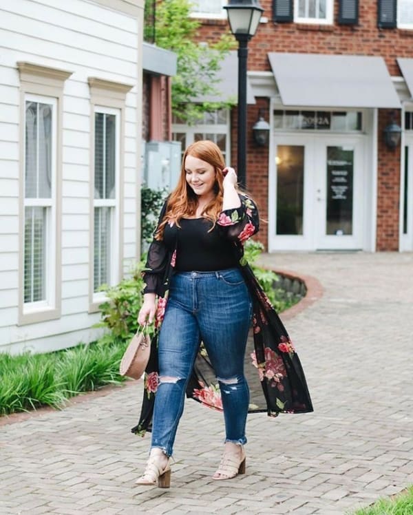 27 look plus size com jeans e kimono longo Pinterest