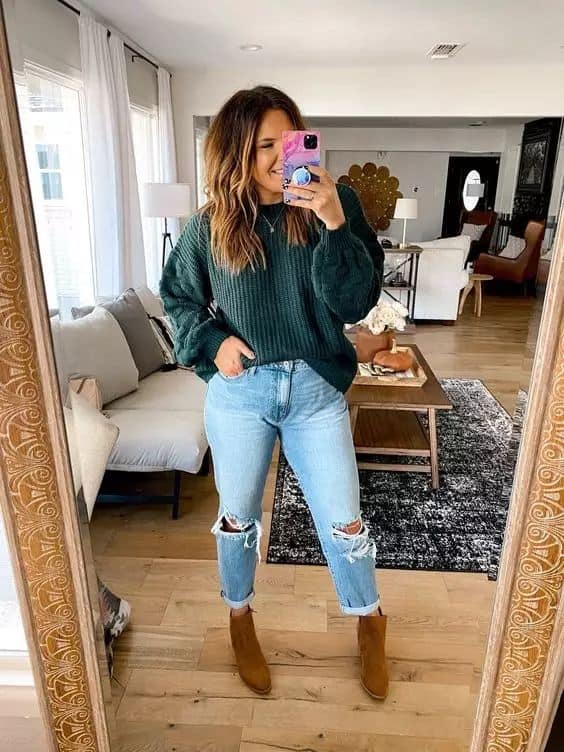 31 look com jeans destroyed e blusa verde de trico Pinterest