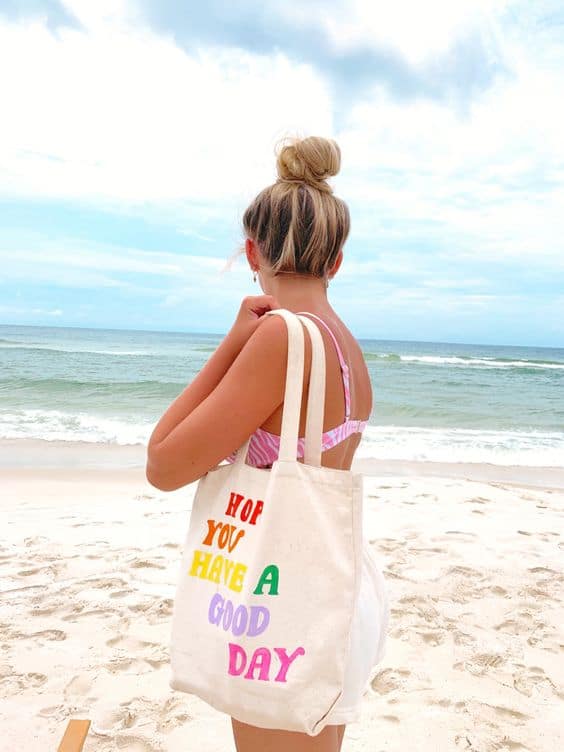 35 look praia com ecobag com frase Pinterest