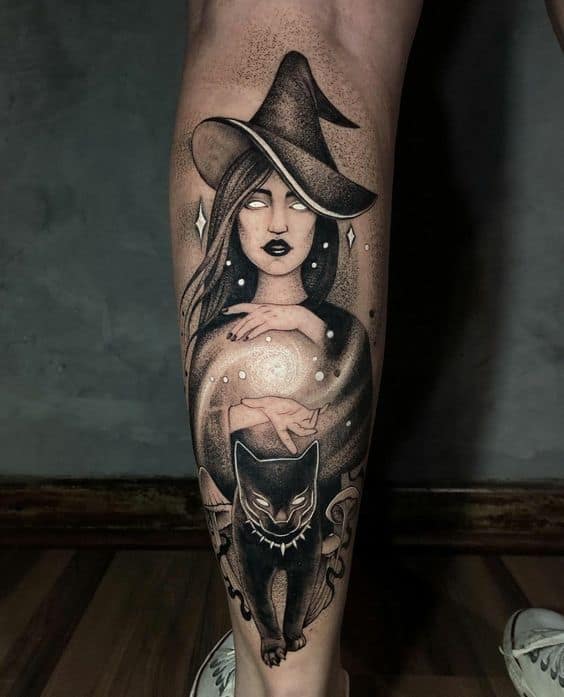 11 tatuagem na perna de bruxa com gato Pinterest