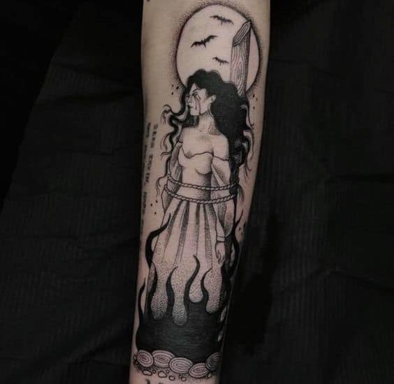 20 tattoo de bruxa na fogueira Pinterest
