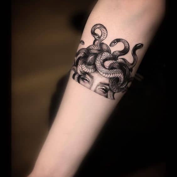 24 tattoo delicada de medusa Pinterest