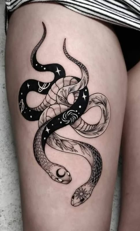 26 tatuagens de cobrasna perna Pinterest