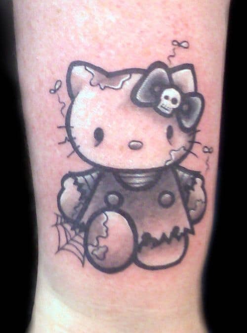 28 tatuagem Hello Kitty zumbi Pinterest