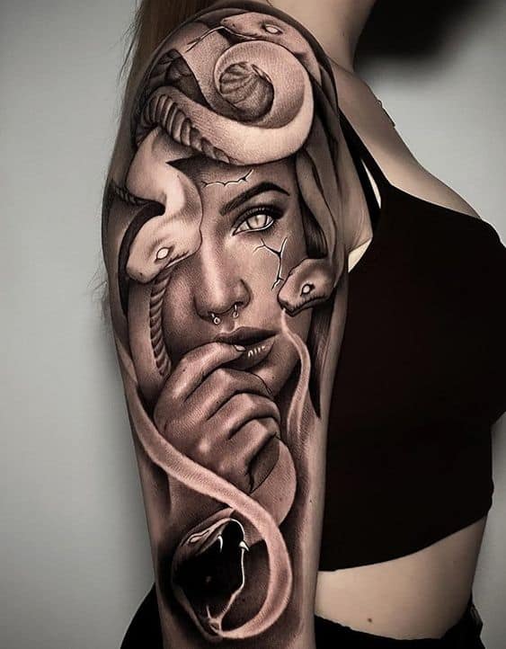 37 tattoo grande de medusa no braco Pinterest