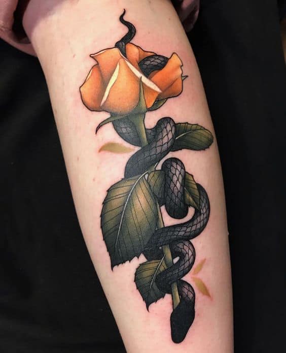 55 tatuagem grande de cobra com flor Pinterest