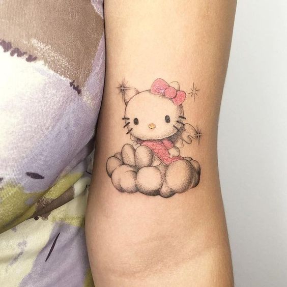 6 tatuagem de Hello Kitty no braco Pinterest