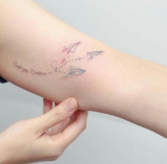8 tatuagem carpe diem delicada Pinterest