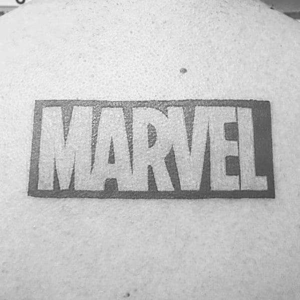 tatuagem Marvel simples