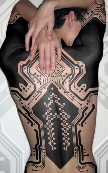 tatuagem cyberpunk costas