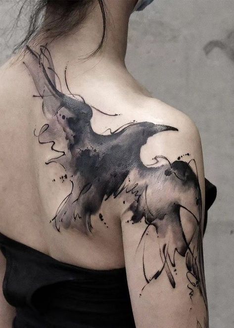 tatuagem de corvo costas ideias