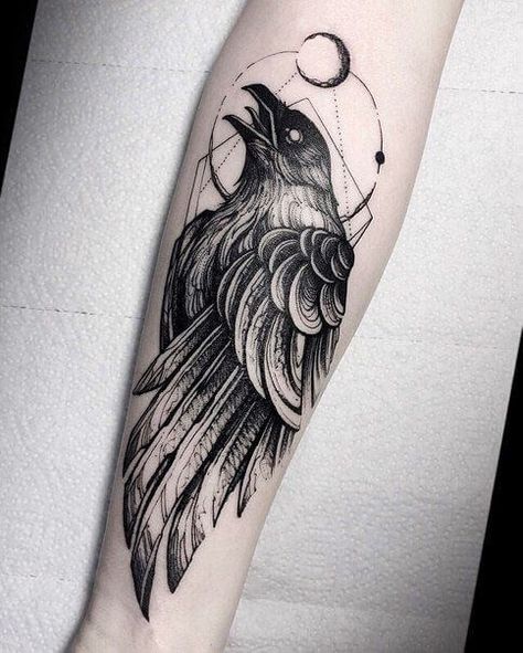 tatuagem de corvo realista ideias