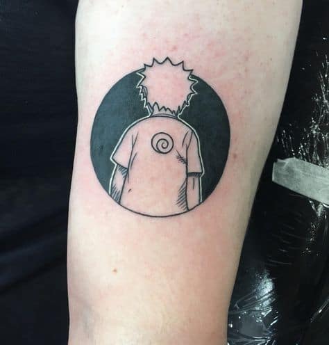 tatuagem do Naruto diferente