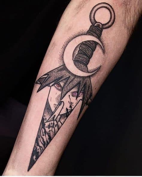 tatuagem do Sasuke espada