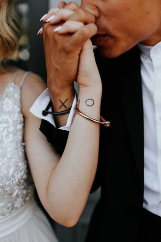11 tattoo minimalista casal Pinterest