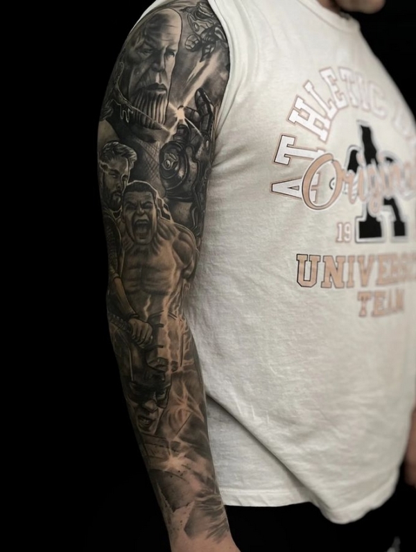 11 tatuagem Vingadores masculina @tattoo solovyev
