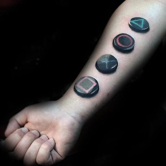 18 tattoo masculina gamer Pinterest